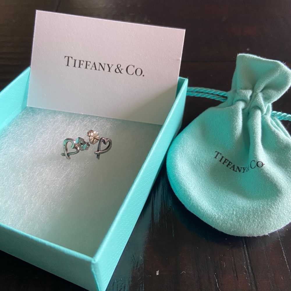 COPY - Tiffany Heart Earrings